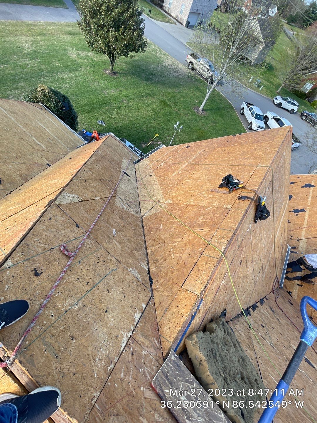 Owens Corning Duration in Teak by Undersun Roofing 