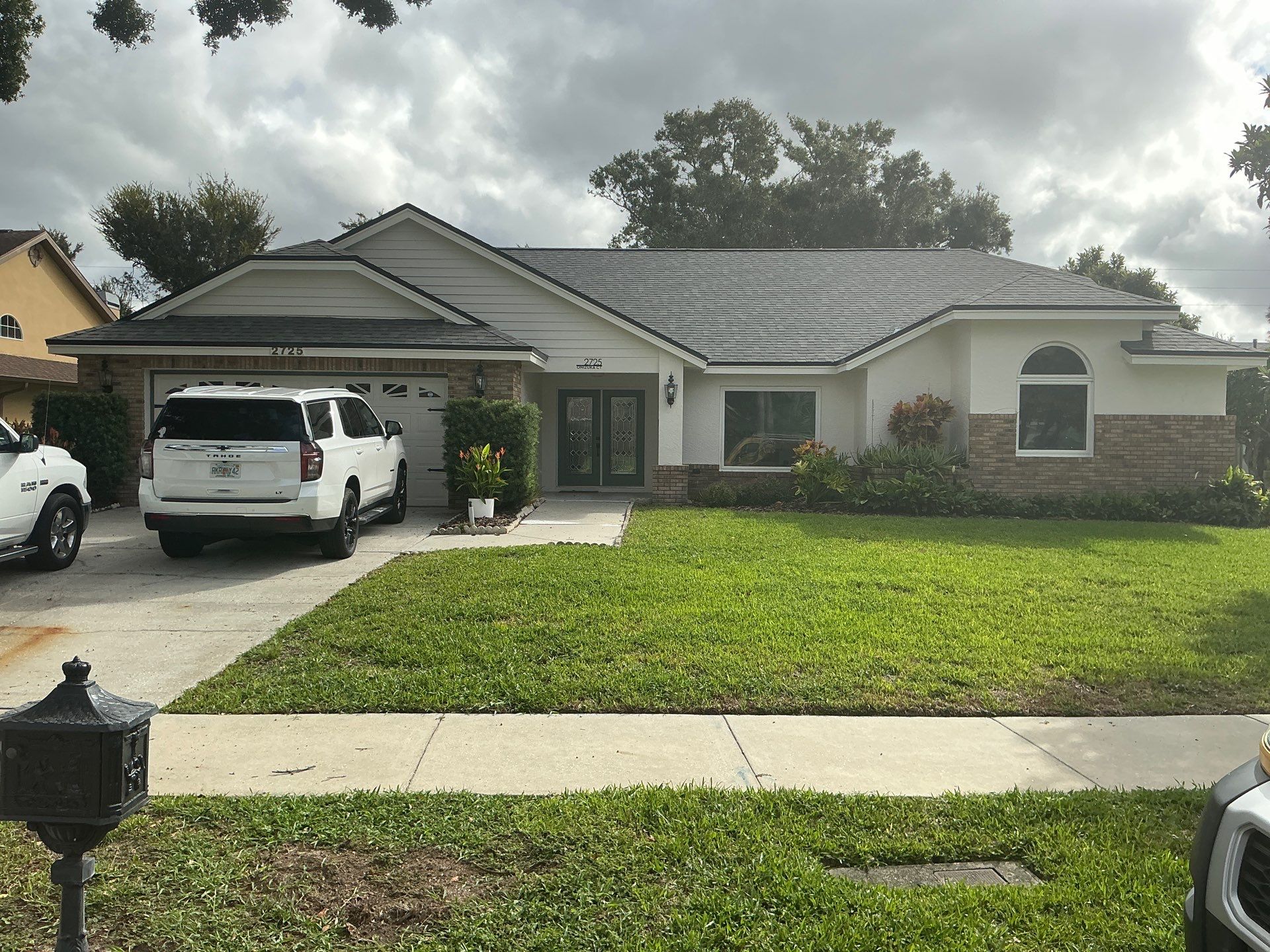 6 Inch Seamless Gutters using K-Style Seamless Gutters in Palm Harbor FL by Gutter Professors