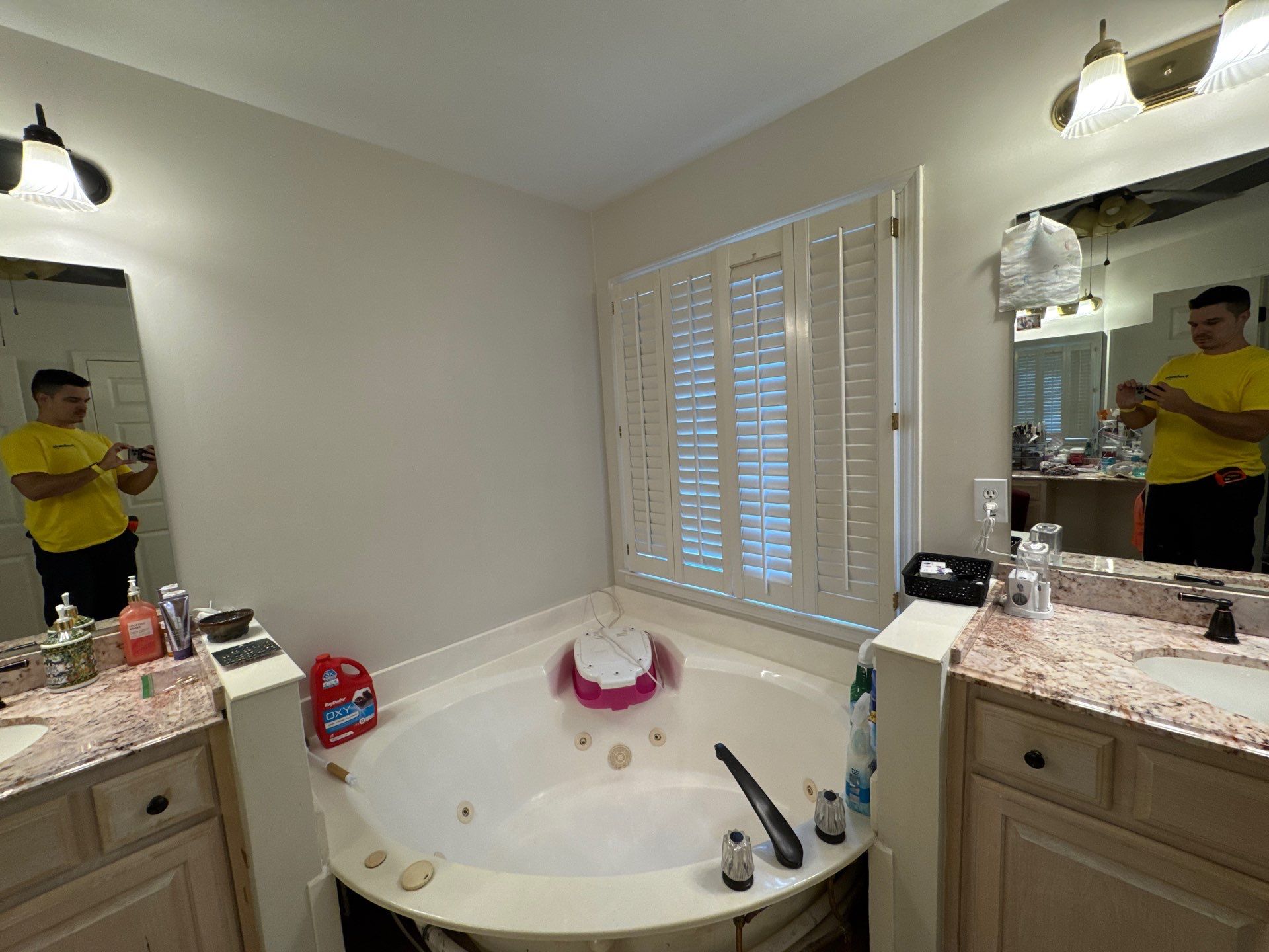 Master bathroom renovation by Prudencio