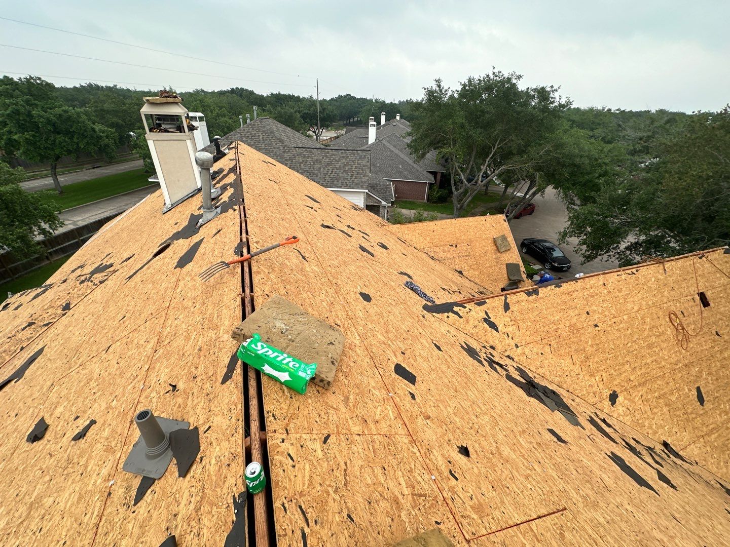 Residential Roofing Installation using Owen's Corning Duration (Lifetime) Shingles by Roof Repair Company
