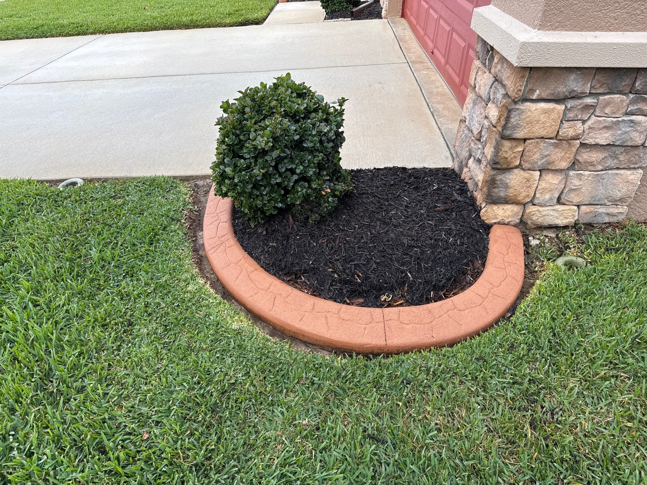 Transform Your Driveway & Curb Appeal with Sunshine AquaWash! | Expert Pressure Washing Services by Sunshine AquaWash