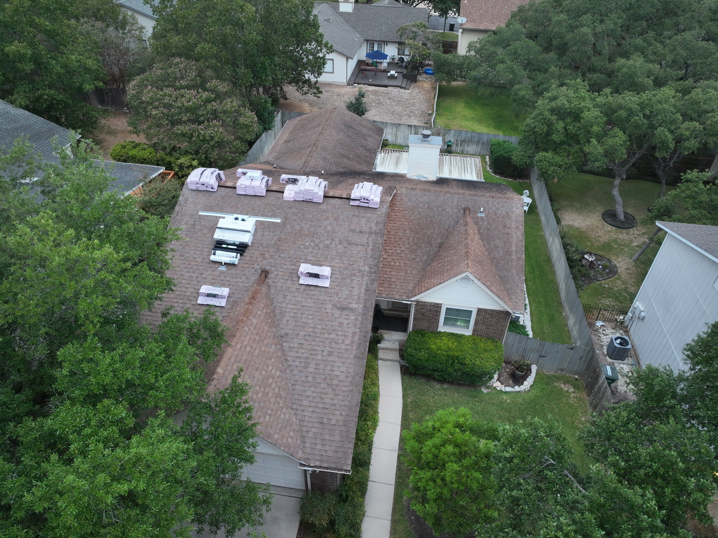 Residential Roof Replacement using Owens Corning 30 year Architectural Shingles by Premier Roofing and Contracting
