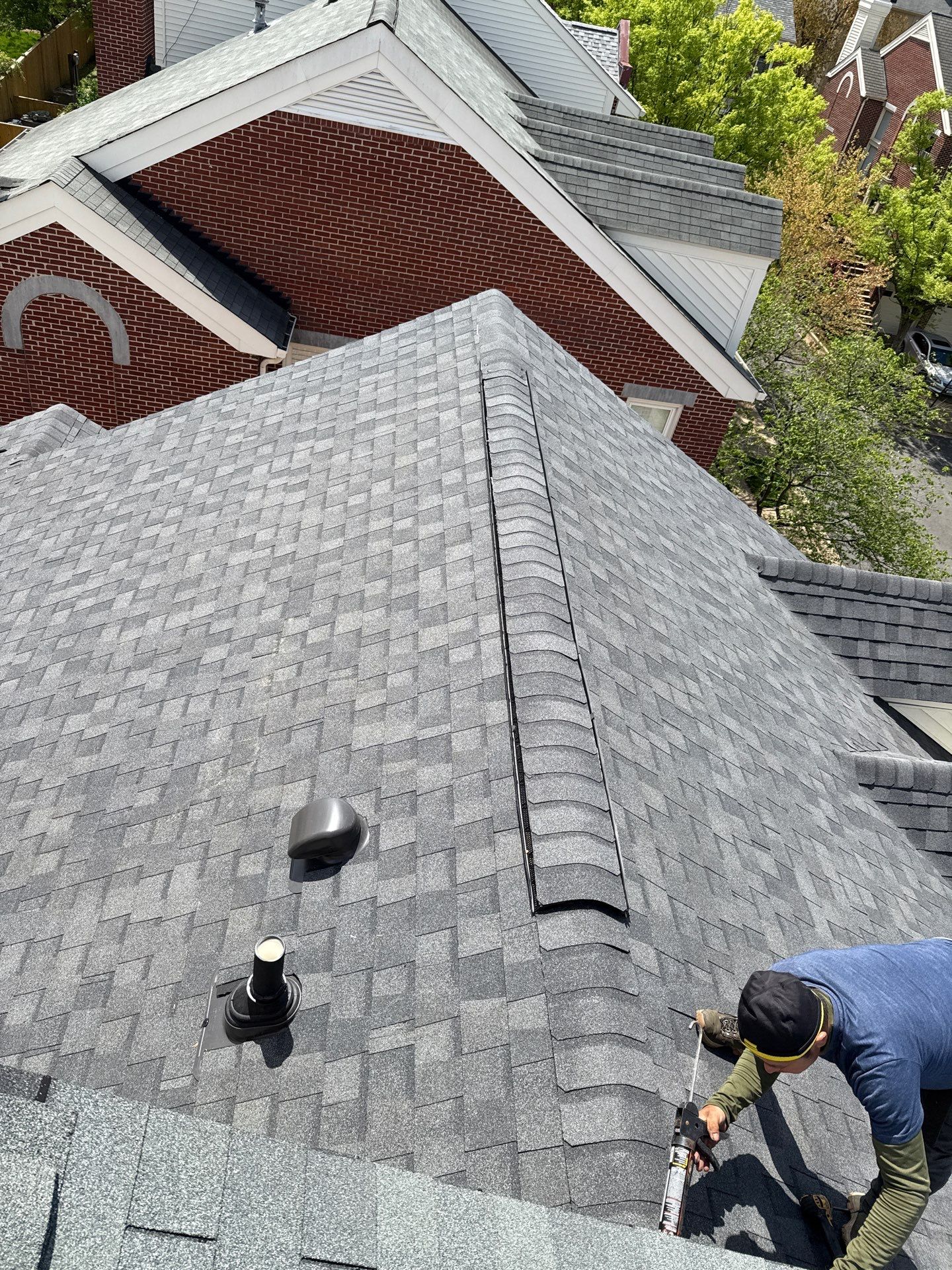 Alexandria: Residential Roof Replacement with CertainTeed Landmark Pro in Max Def Pewterwood by RM Banning, Inc.