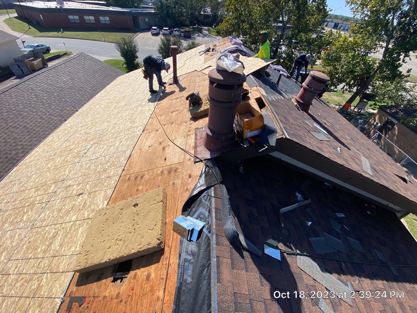 Shingle Project in Tulsa by Decor Roofing & Restoration