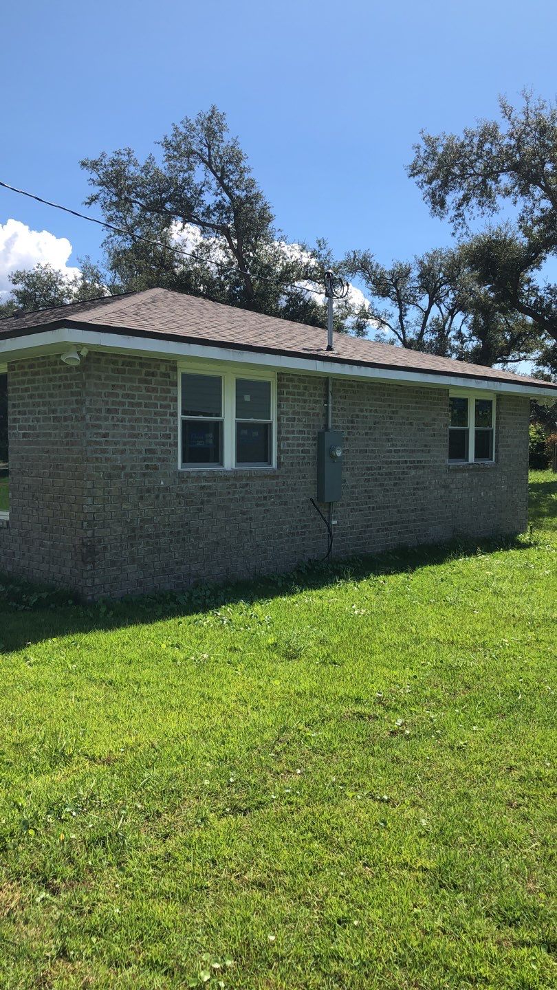 Seamless Gutter Installation using White K-Style Gutters by Gutter Professors