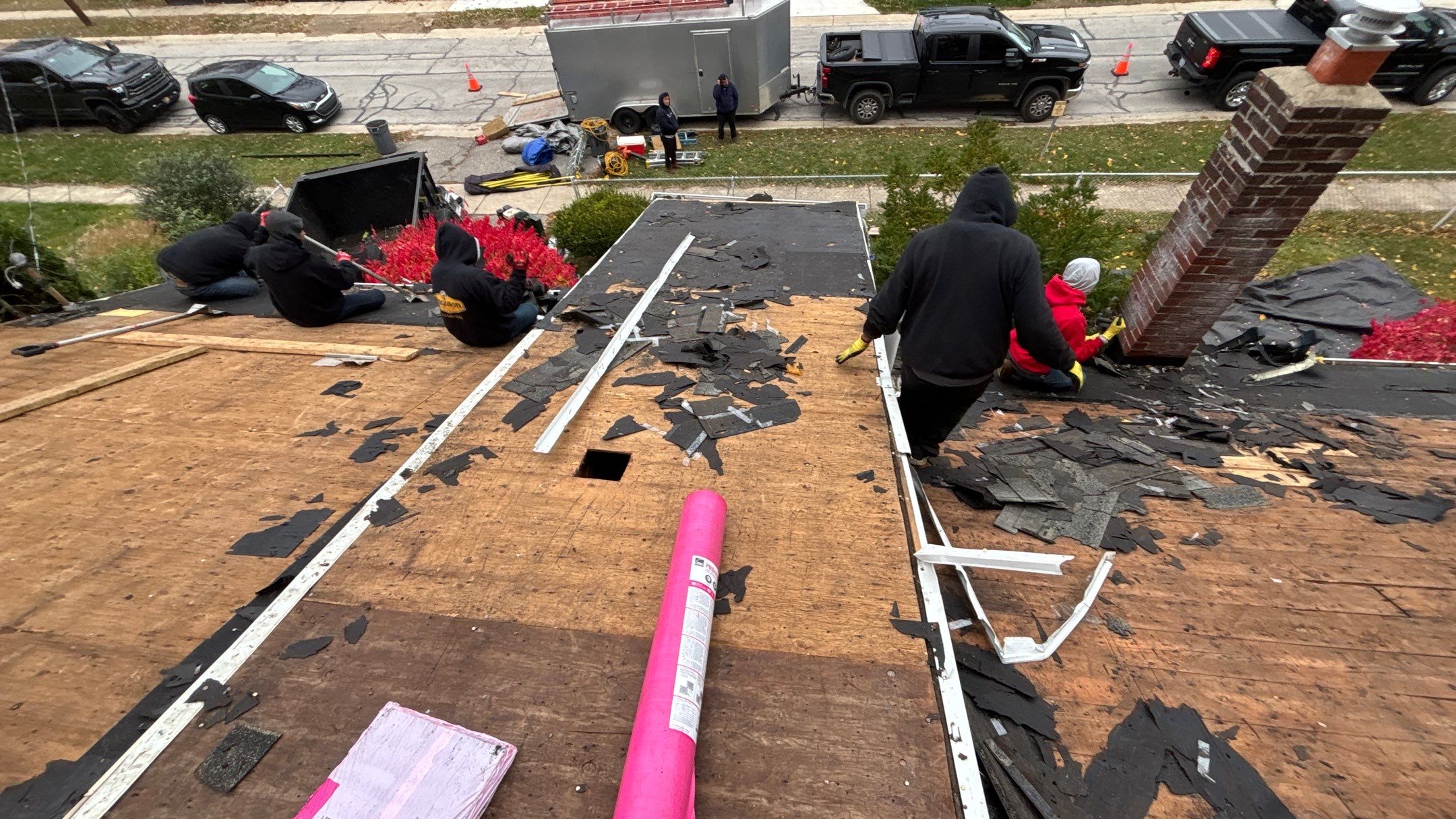 Roof Replacement using Owens Corning Midnight Plum by 180 Contractors