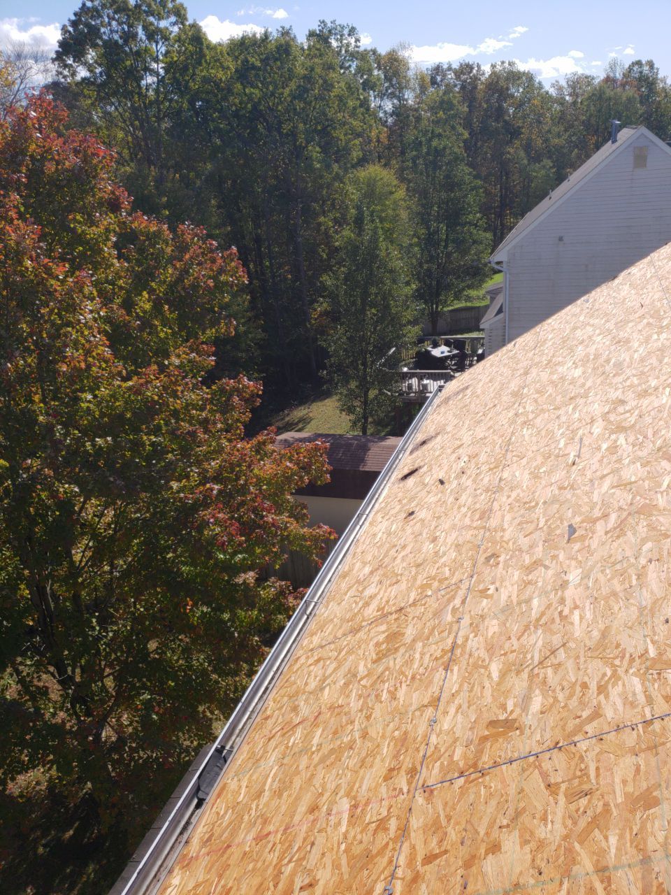 Woodbridge: CertainTeed Landmark Designer Shingles in Cottage Red by RM Banning, Inc.