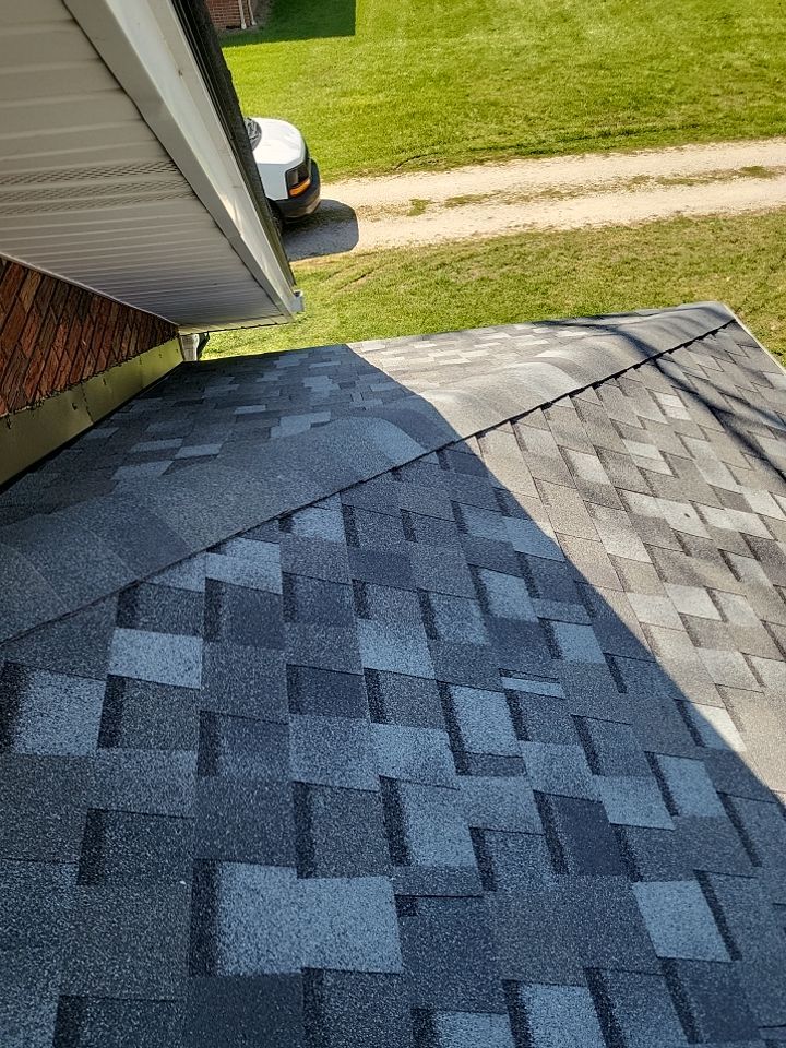 ATLAS PINNACLE COLOR: COASTAL GRANITE DRIP EDGE: BLACK by Eagle Eye Roofing