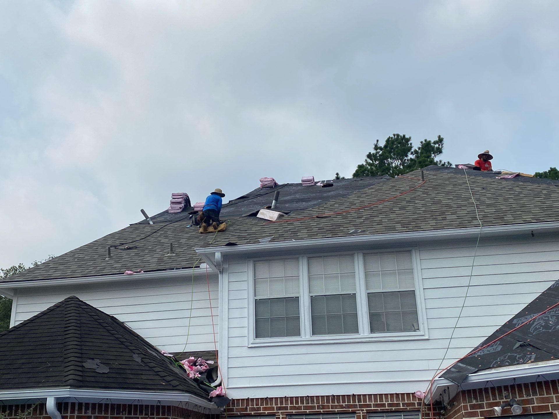 Residential Roofing Repair using Owen's Corning Duration (Lifetime) Shingles by Roof Repair Company