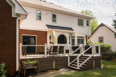 Alpharetta, GA Deckorators Deck Build with Trex Railing