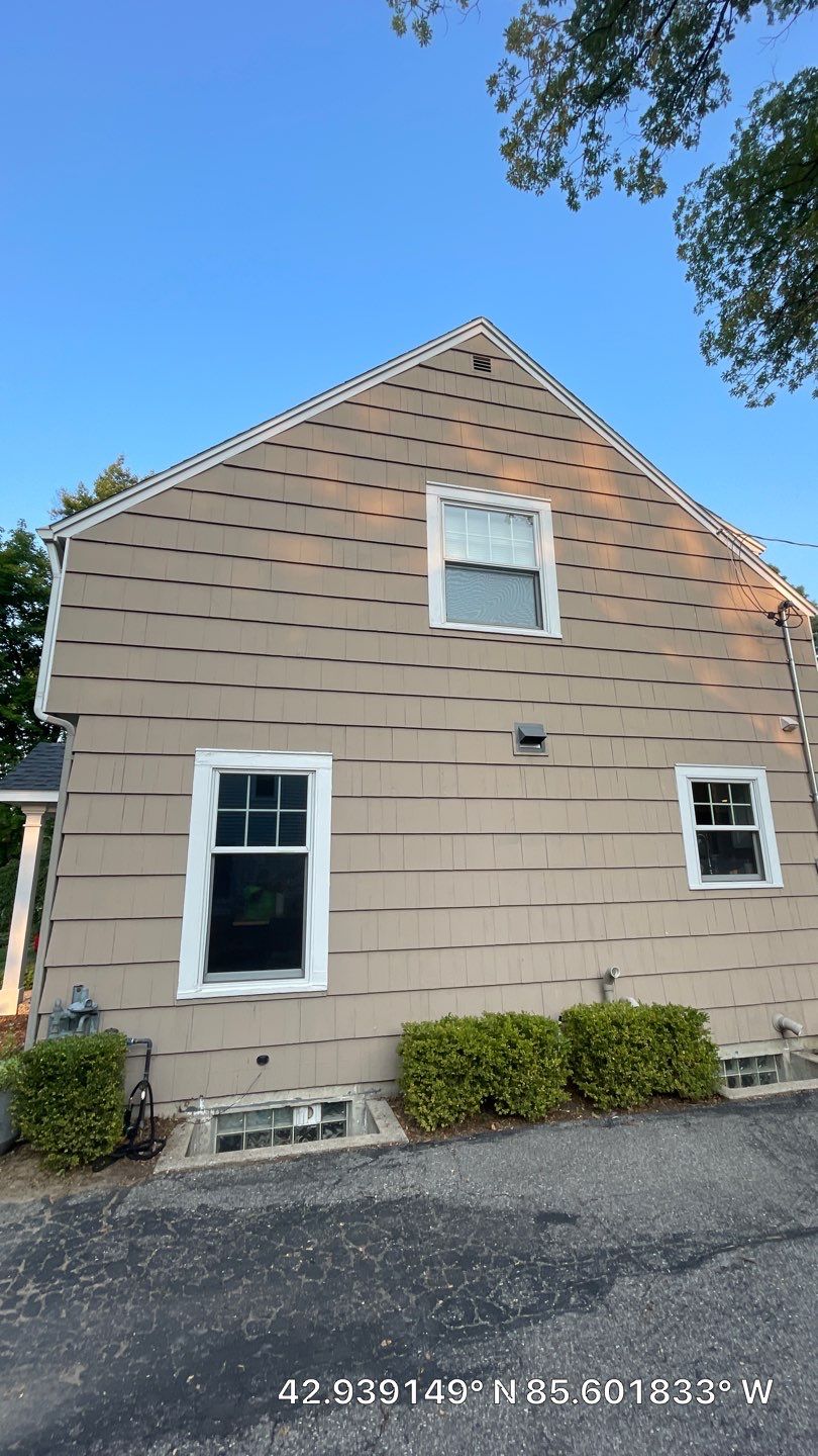 Project in East Grand Rapids by Cutting Edge Homes