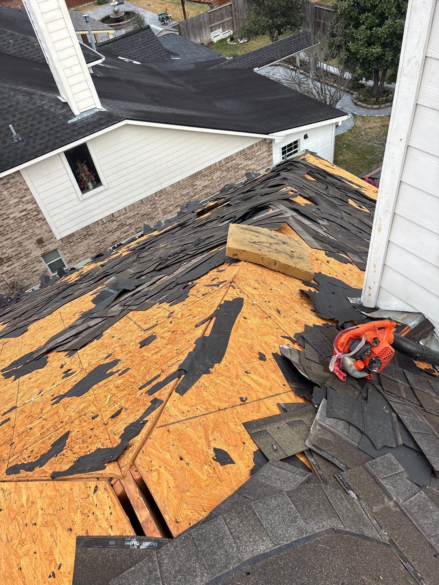 Roof Replacement Houston by Roof Repair Company