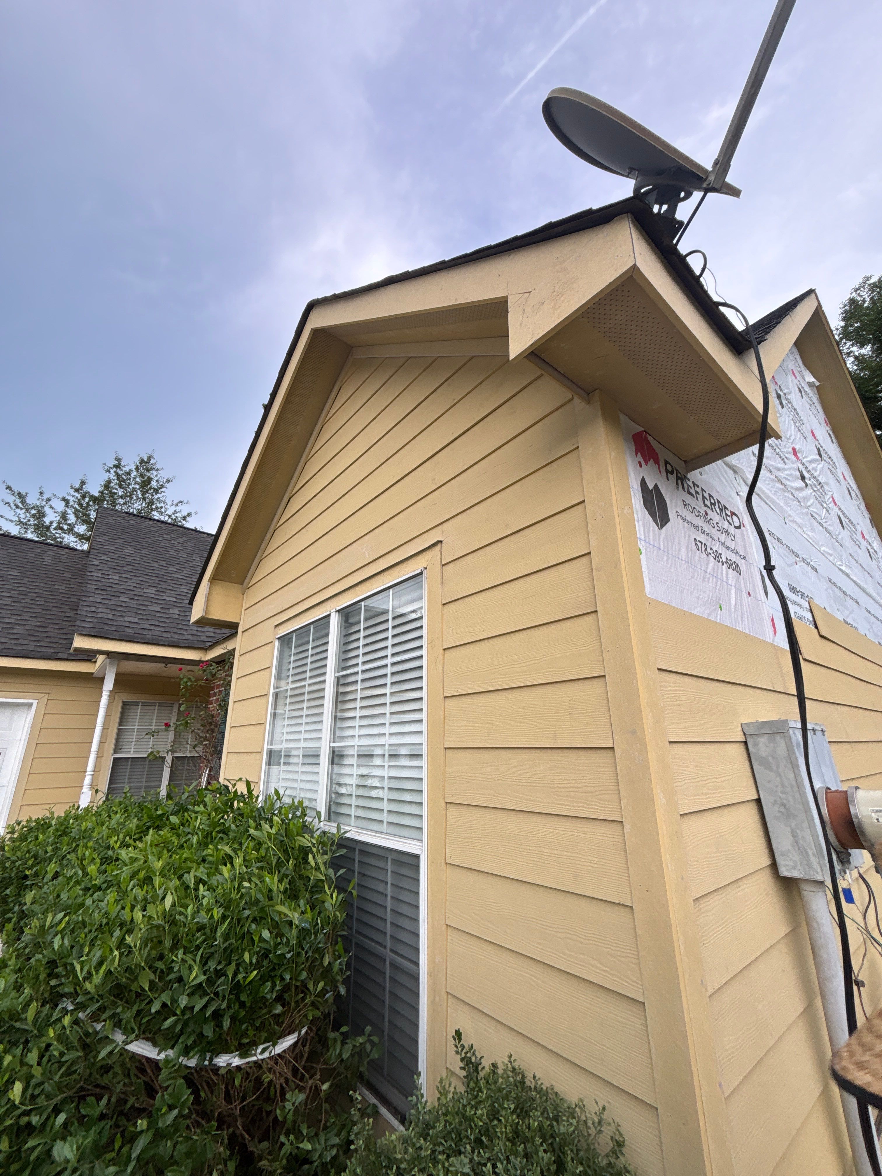 Siding replacement  by Deerfield Roofing LLC