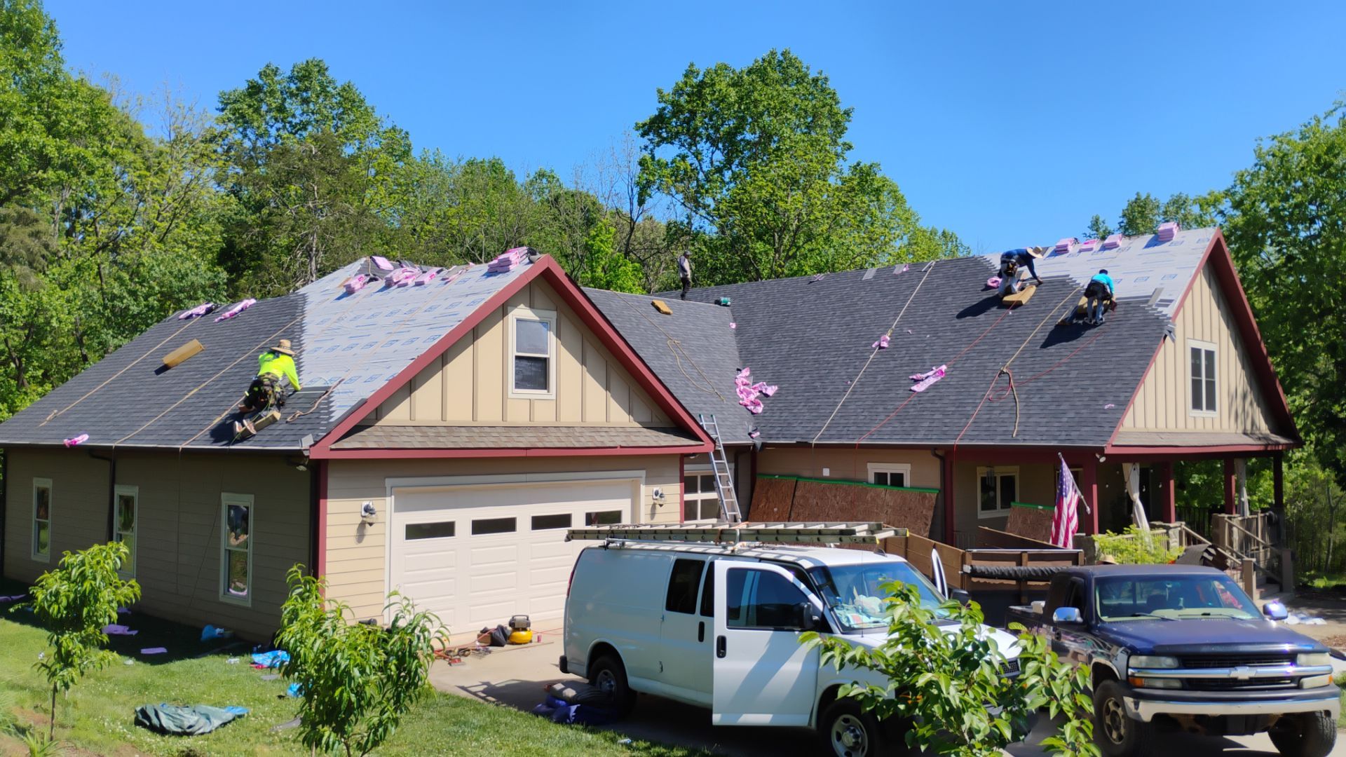 Tony's roof by BROCK BUILDERS 
