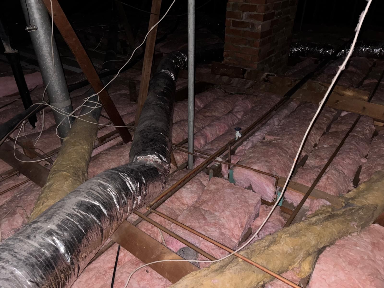 Project in Corona by Insulation Labs