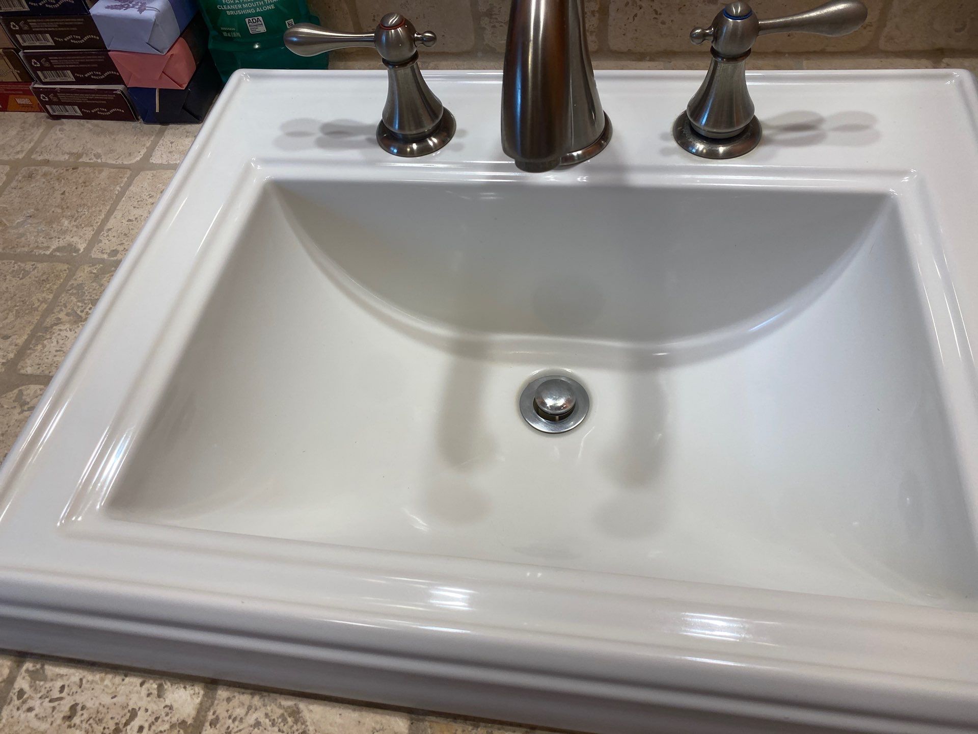 House cleaning in Lake Oswego by Cloud 9 Professional Cleaning Services