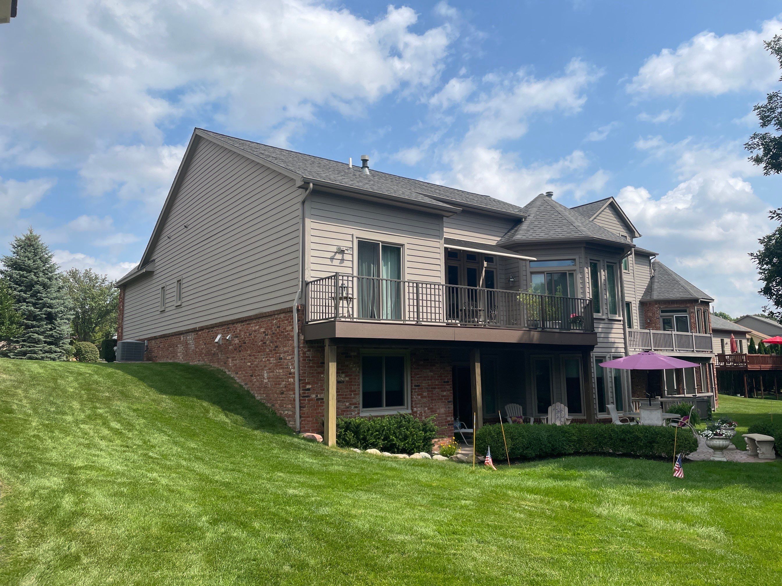 Siding Replacement using CertainTeed Monogram D5 Clapboard by 180 Contractors
