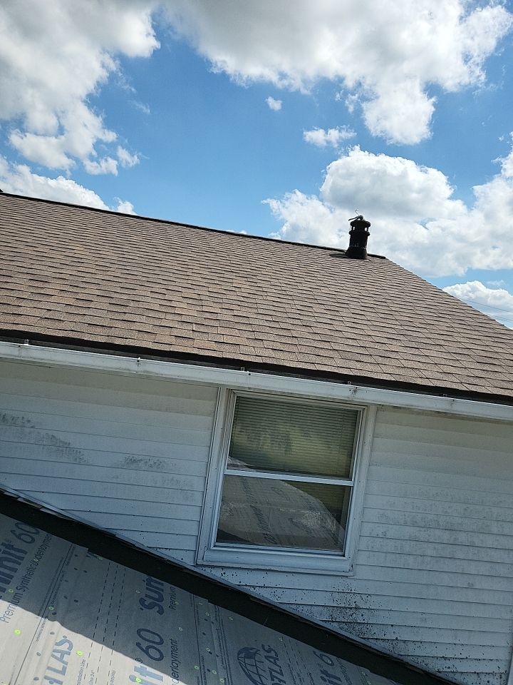 ATLAS PINNACLE COLOR: HEATHER by Eagle Eye Roofing