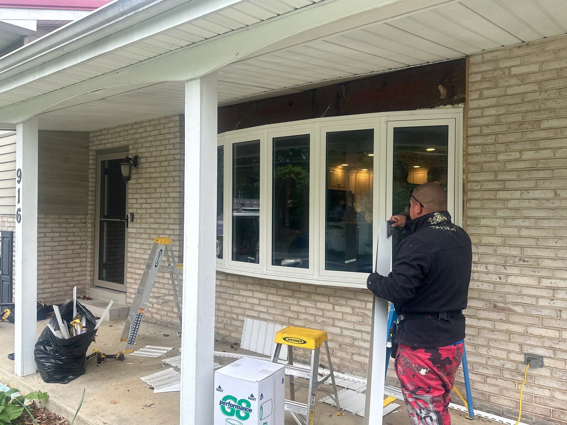 Double Hund Windows and Bow by Aspen Home Improvements