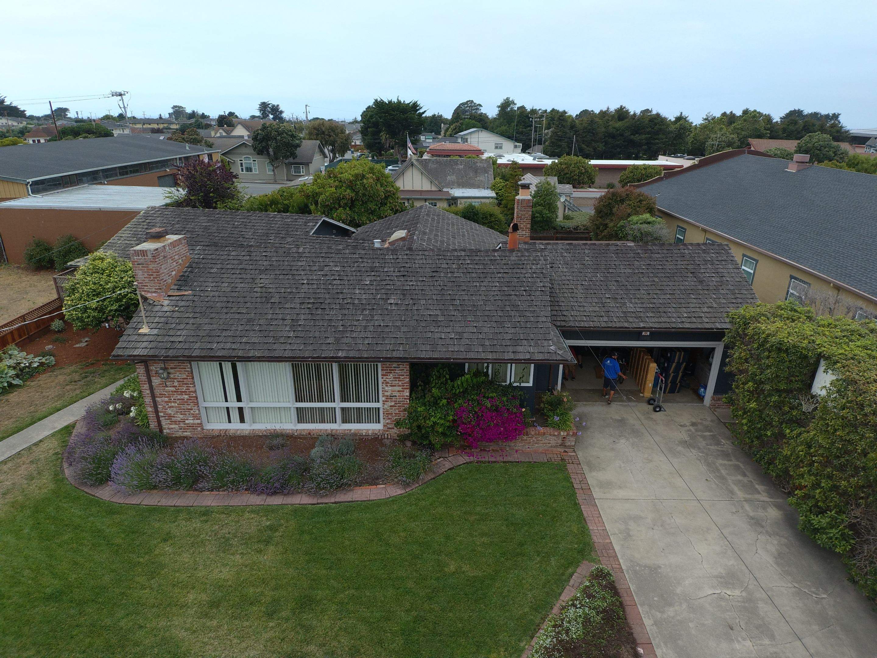 Refurbish and repair shake roof to get ready to sell by Straight Edge Roofing Inc