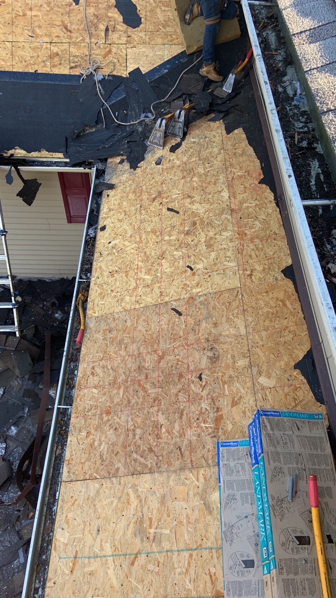 Roof Replacement using CertainTeed Landmark by 180 Contractors