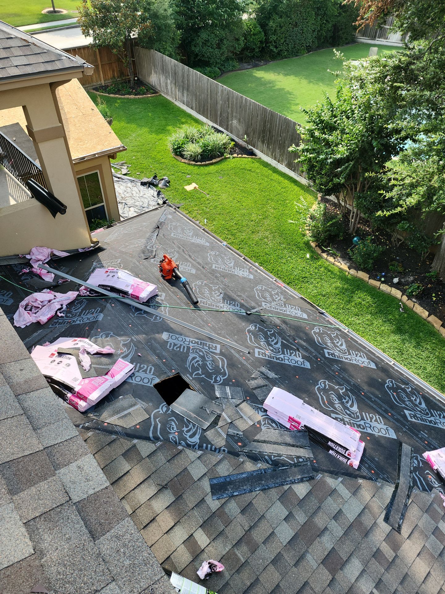 Residential Roofing Installation using Owen's Corning Duration (Lifetime) Shingles by Roof Repair Company