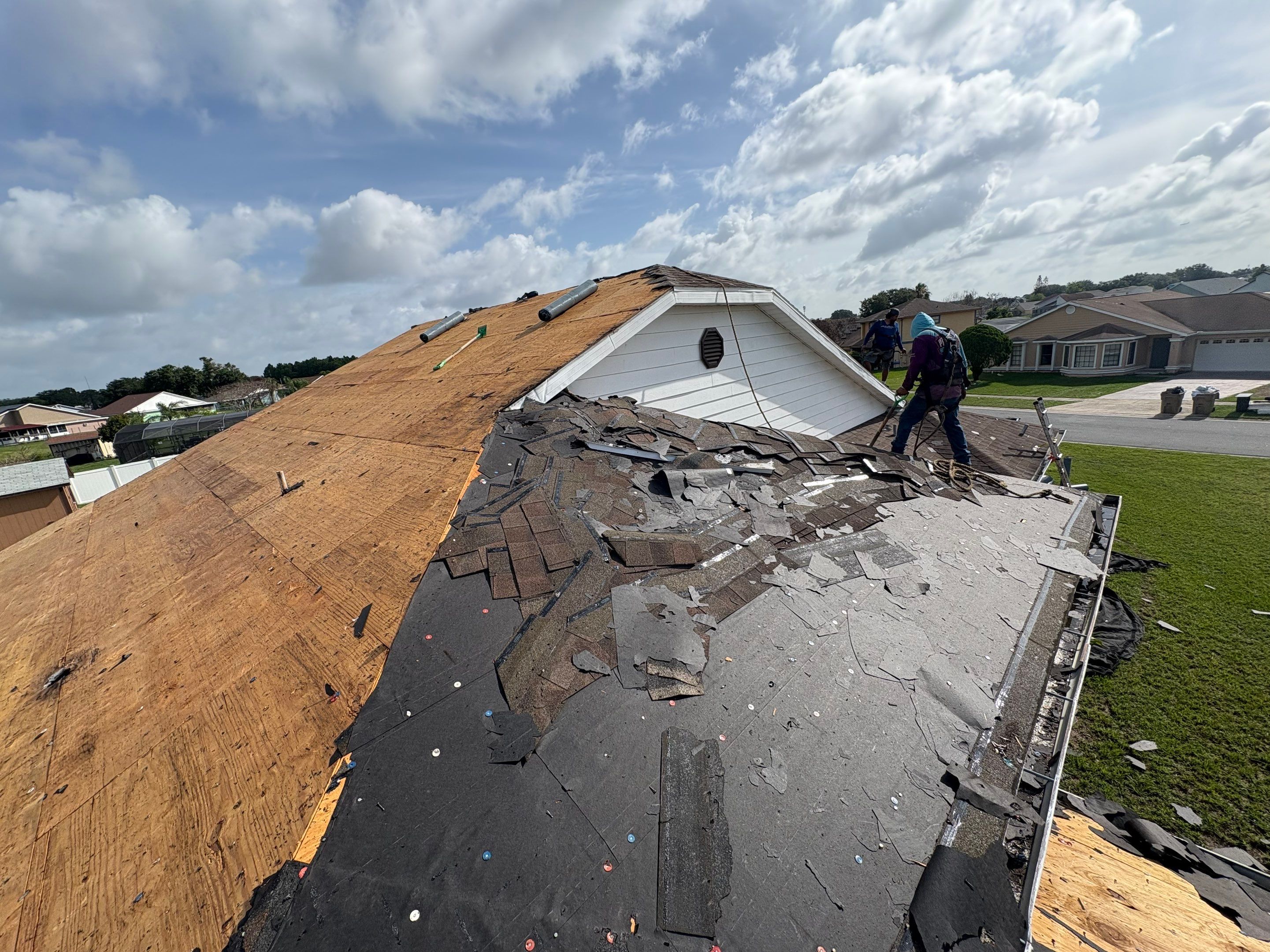 Residential Metal Roofing Installation and Gutter Replacement in Kissimmee by Pinnacle Roofing Group