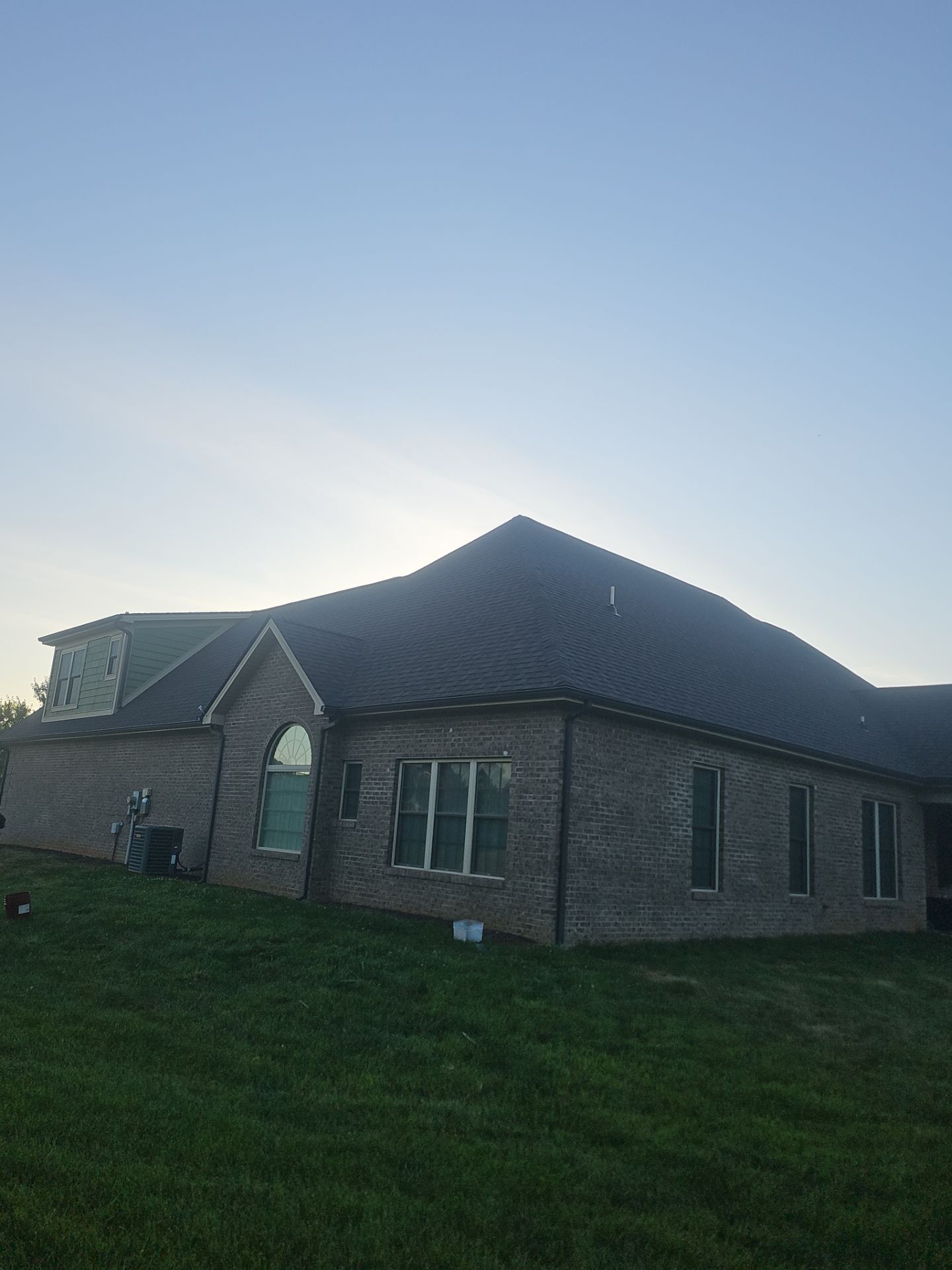 Dye Residence by Omnia Roofing