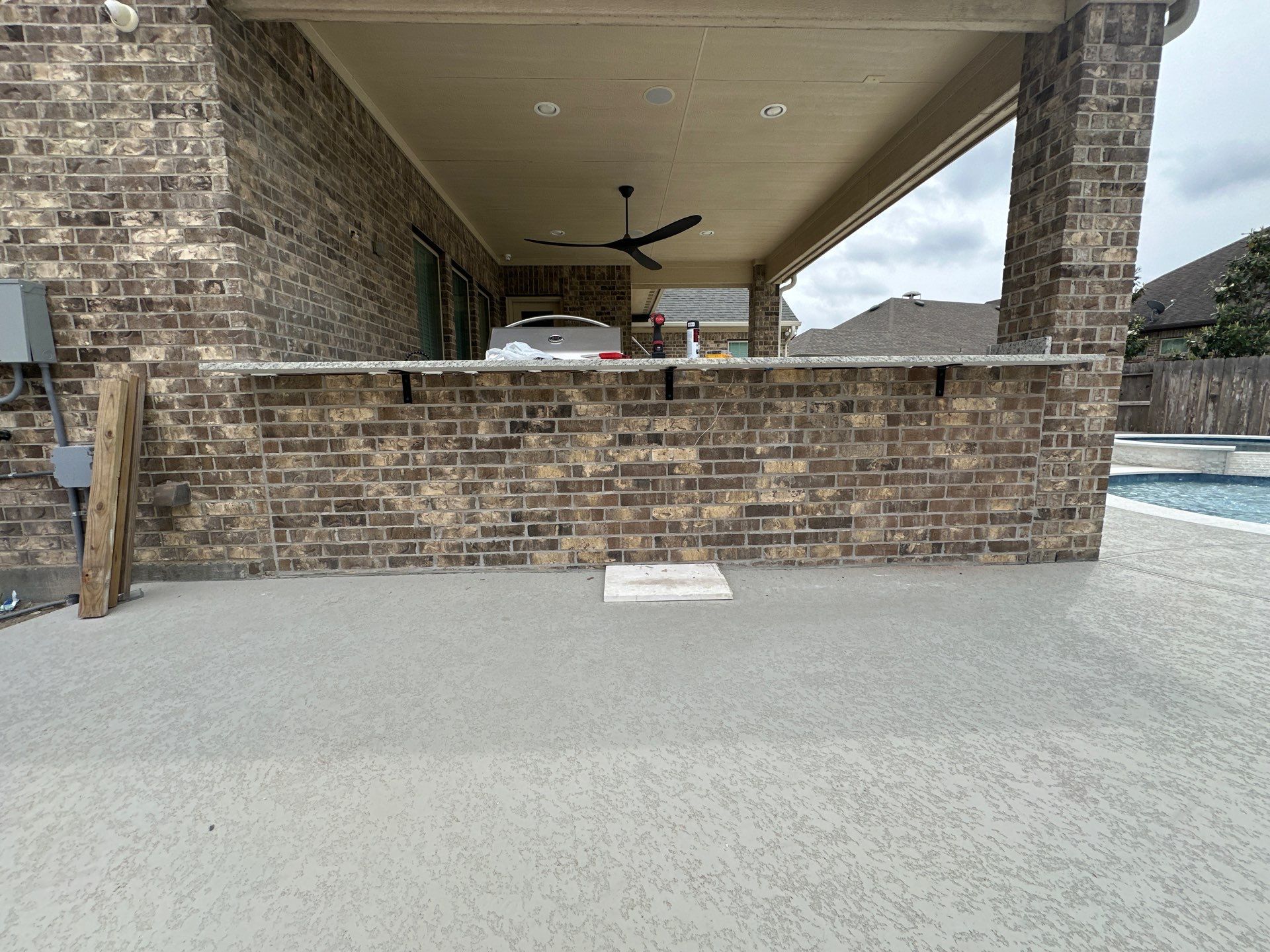 Summer Kitchen in Spring, TX by SophAlx LLC