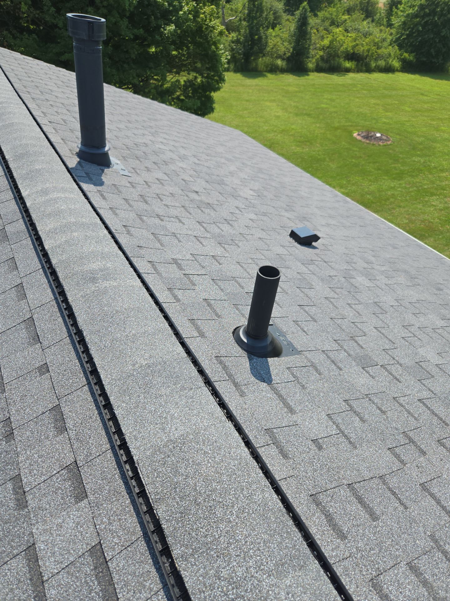 Aubrey K: Atlas Pinnacle, Color, Pewter, Drip Edge, Color, Hickory Clay by Eagle Eye Roofing