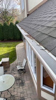 Turtle Shell gutter protection installation in Naperville, IL 60565, photograph 10