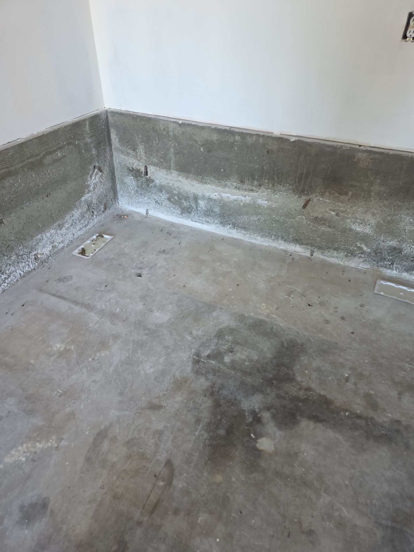 Atascadero Garage Floor Coating with Creekbed Simiron Polyurea System by MGP Coatings