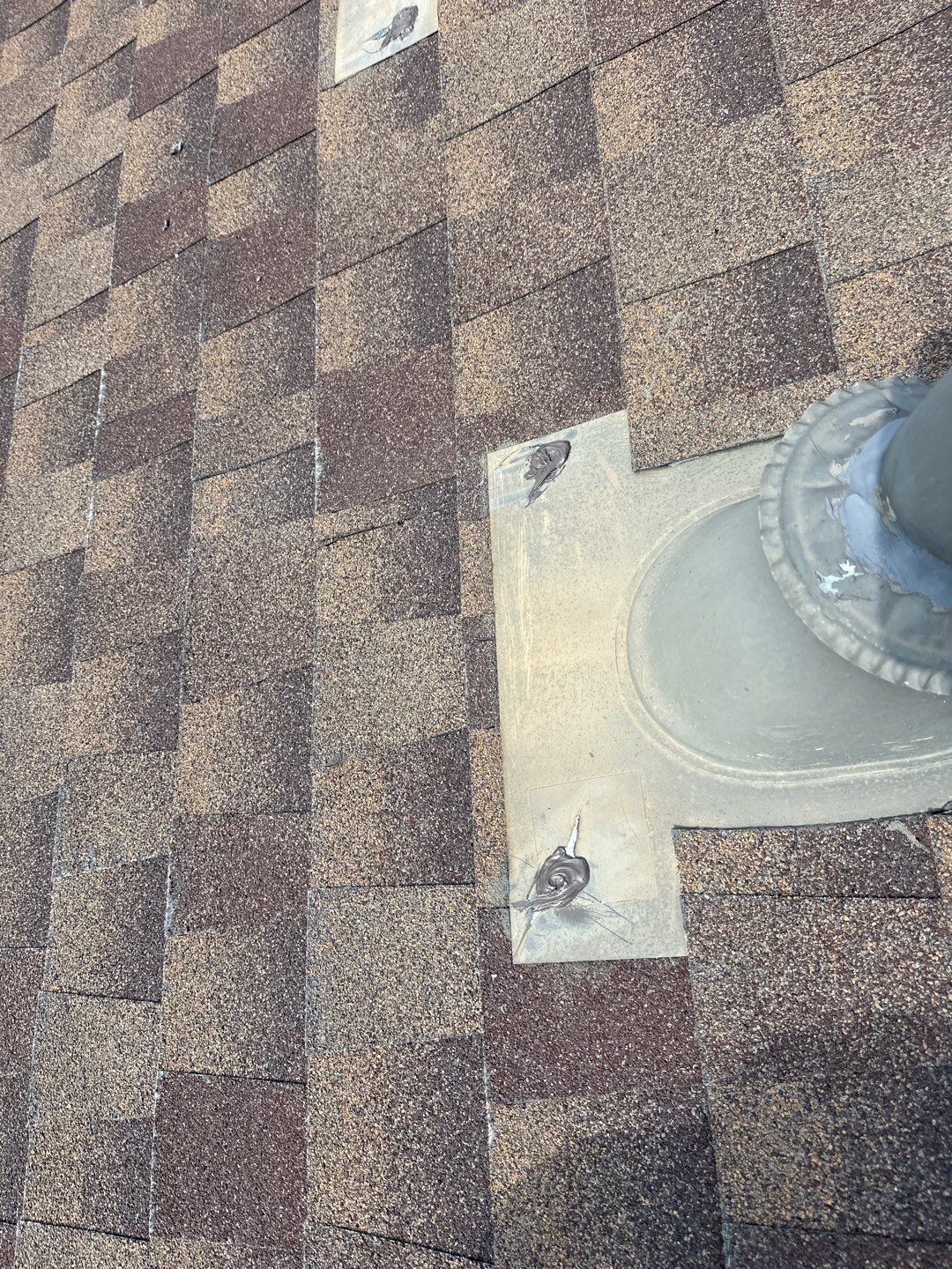 Hail Damage using Owen's Corning Duration (Lifetime) Shingles by Roof Repair Company