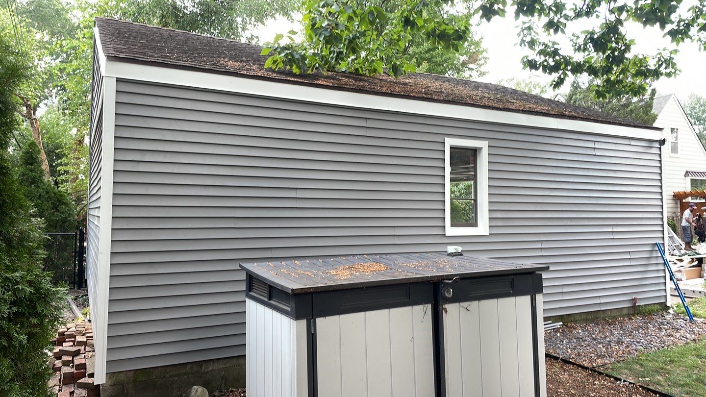Siding Replacement using CertainTeed Restoration Classis D4 by 180 Contractors