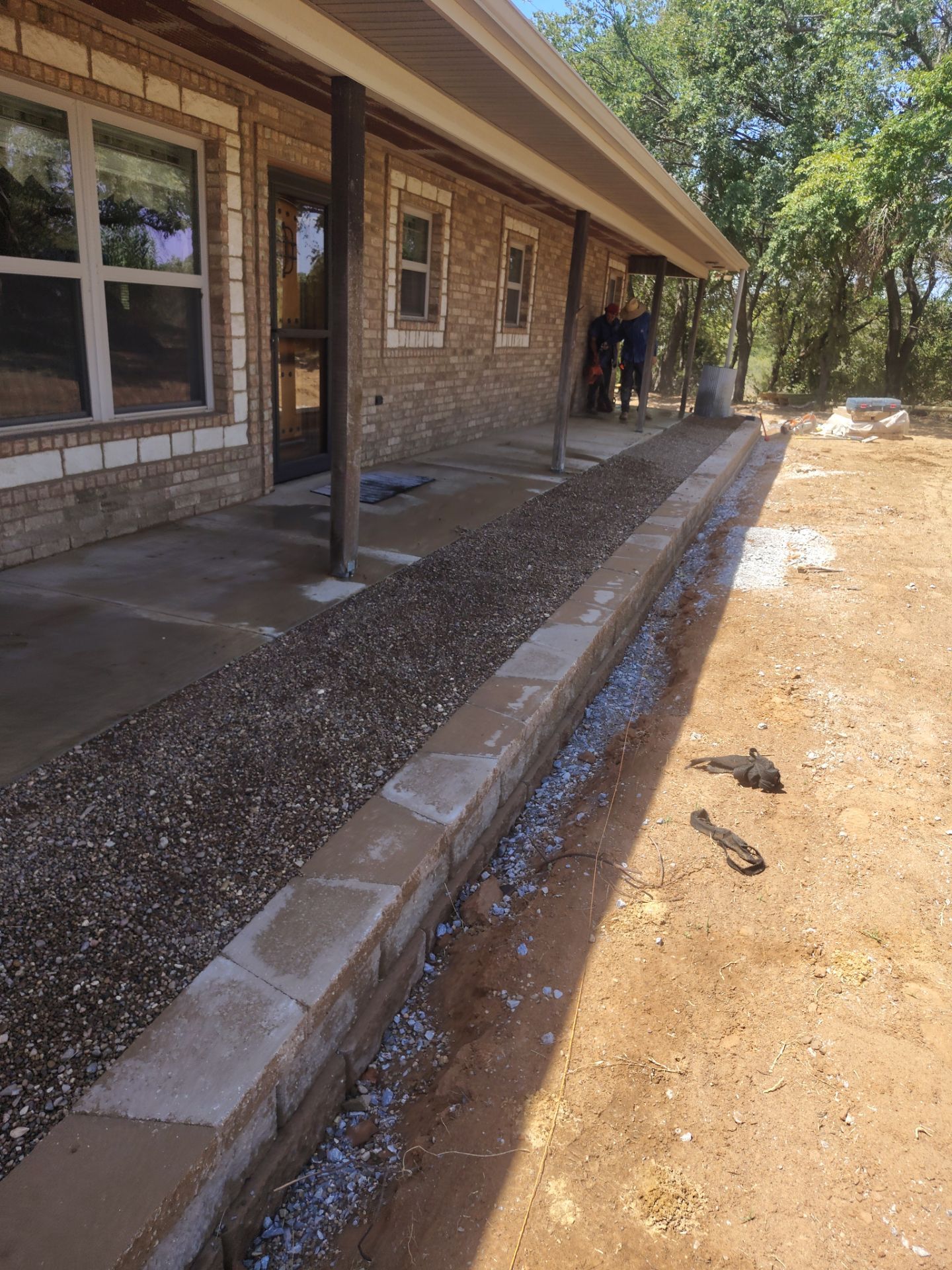 Retaining Wall by Clays Services Inc