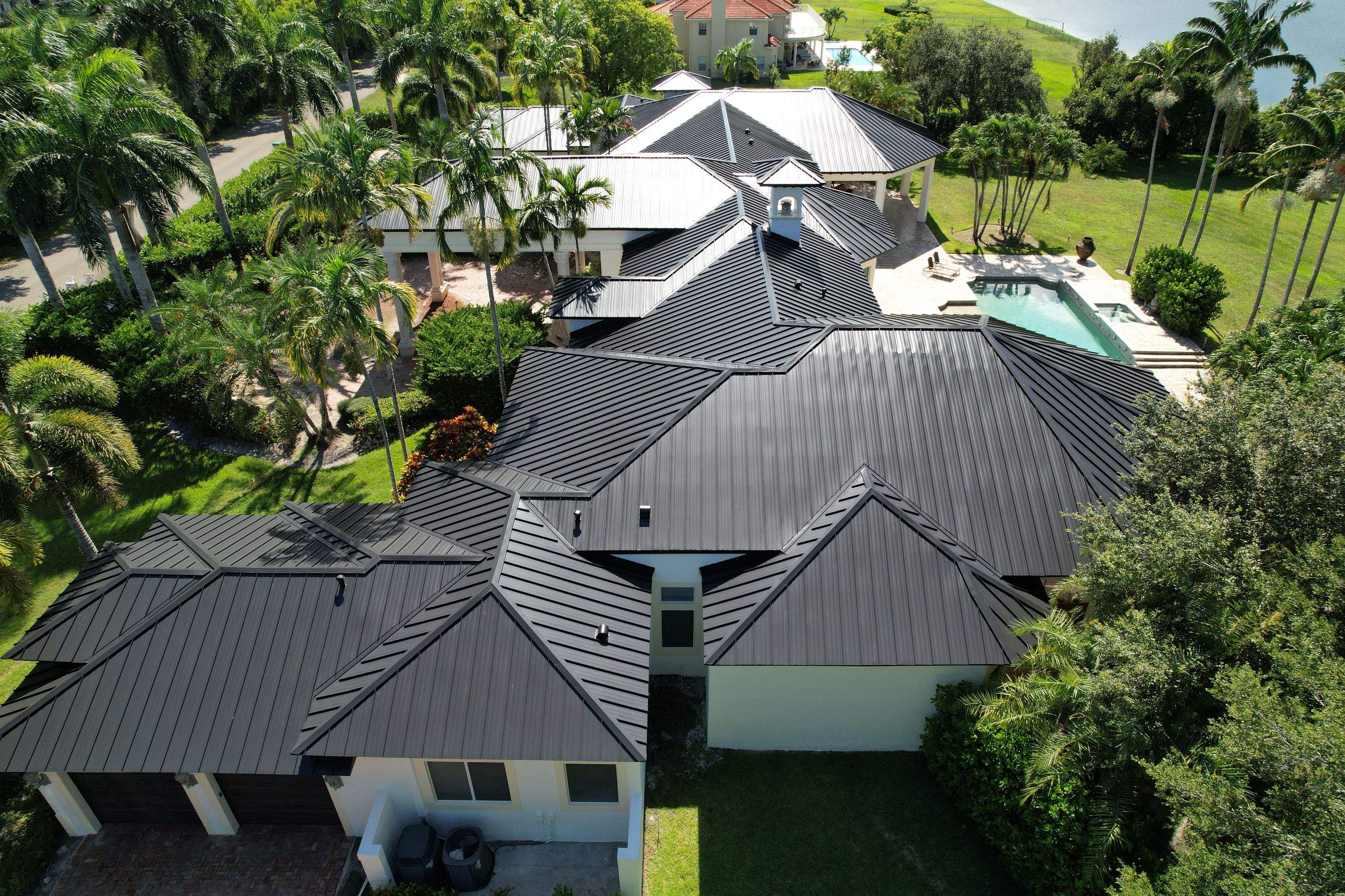 Metal Roof in Davie by Roofing Recovery