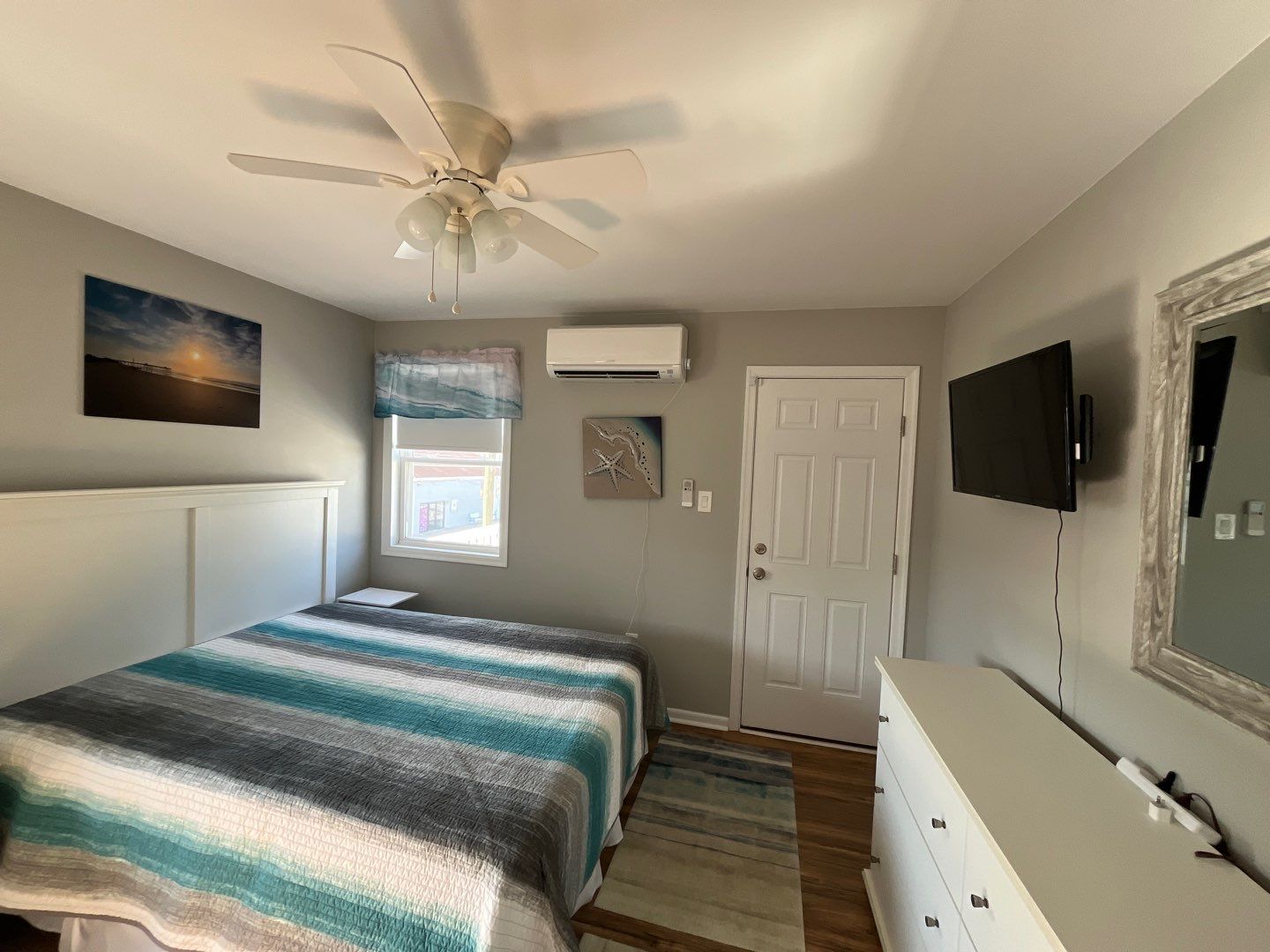 Ceilings Painting by Fresh Coat Works LLC