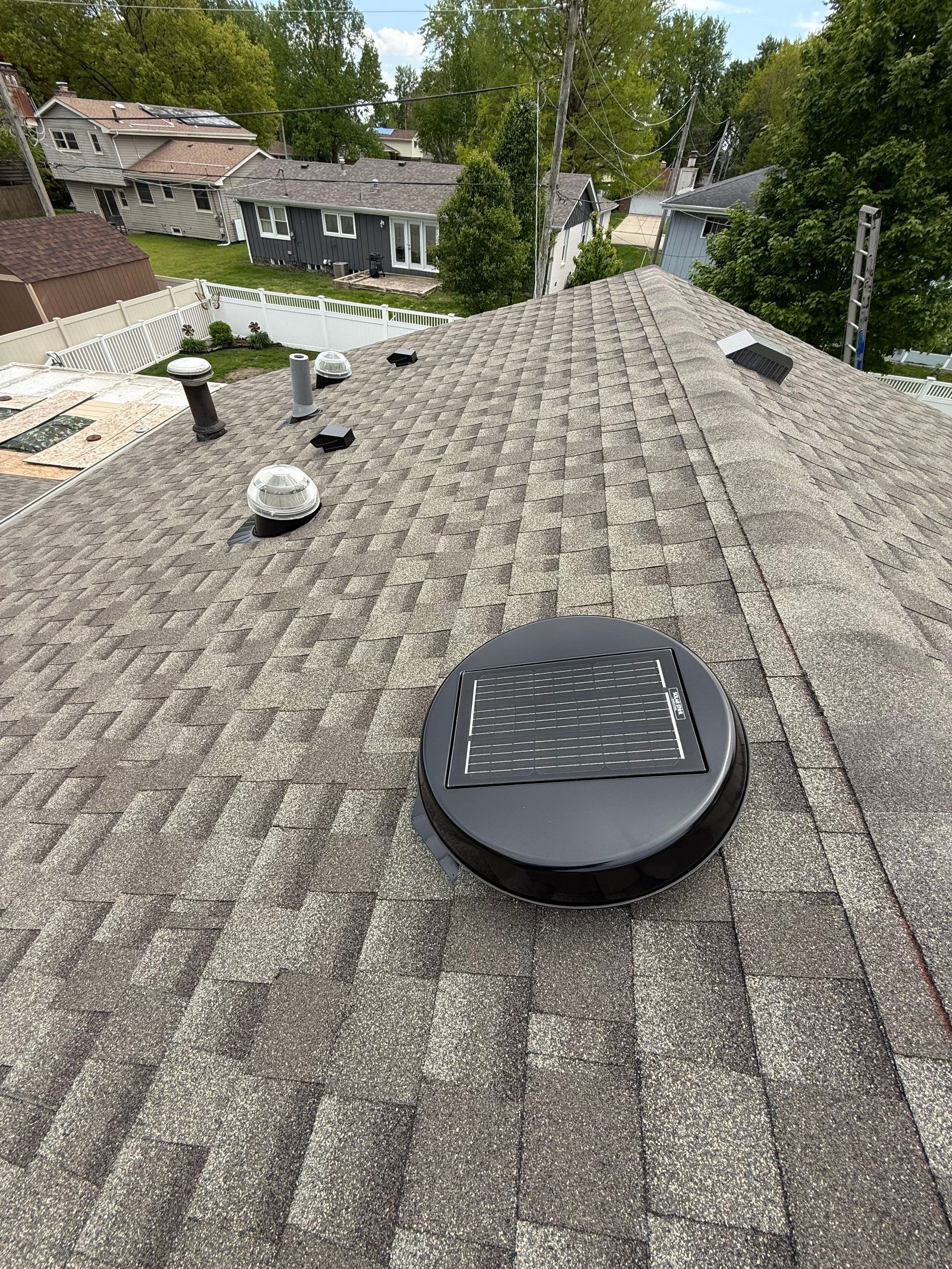Roof, gutters, windows & siding replacement by Optimal Home Improvement 