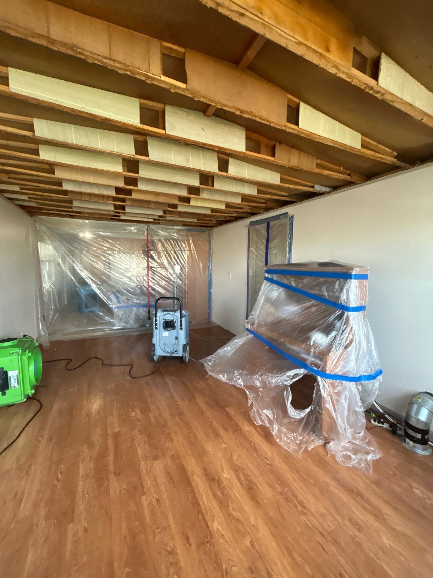 Mold Damage Inspection And Repair In Palmetto FL by Ampm Restoration Services