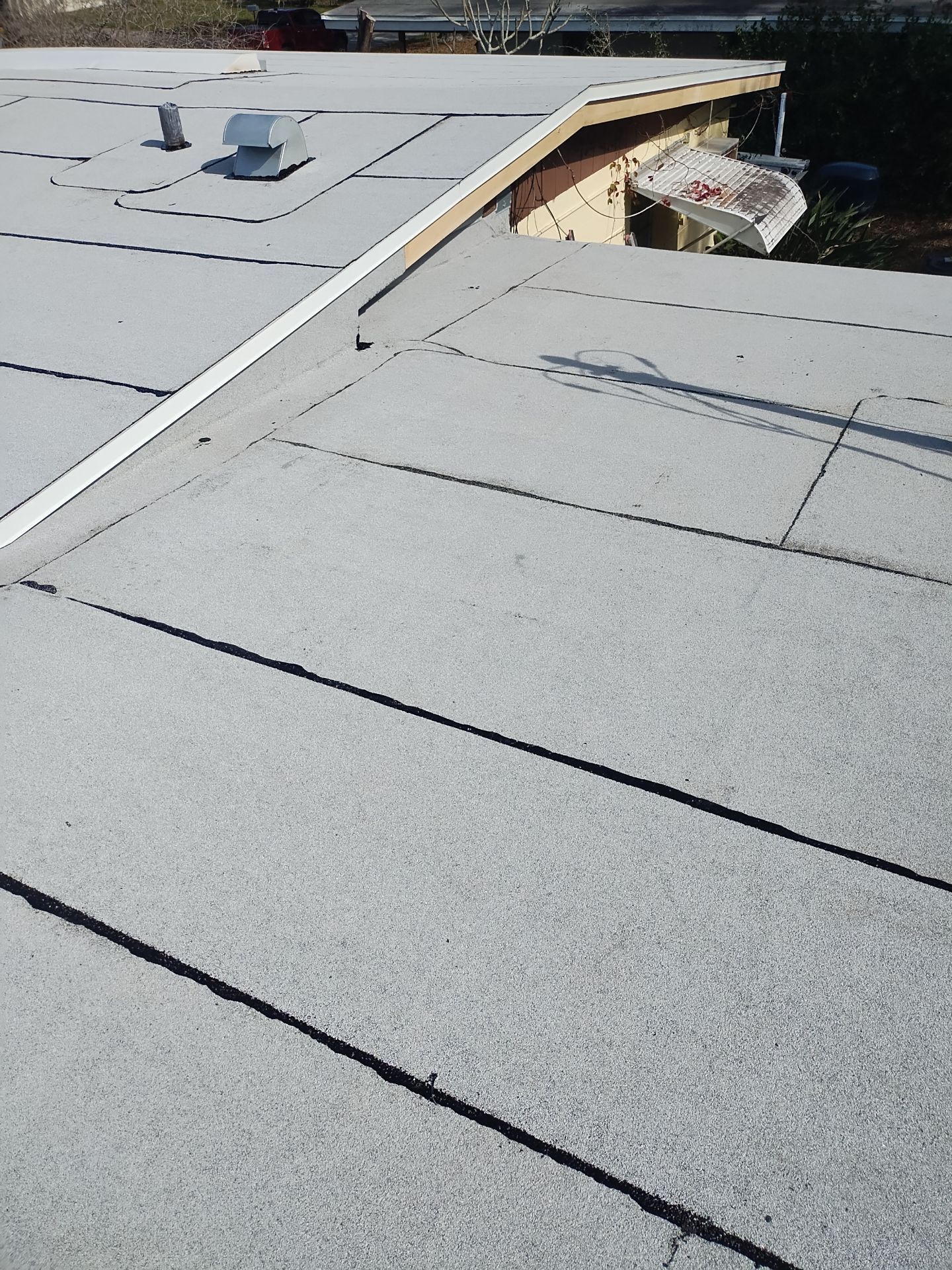 Project in St. Petersburg 33702 by Mitchell Roofing Company LLC 