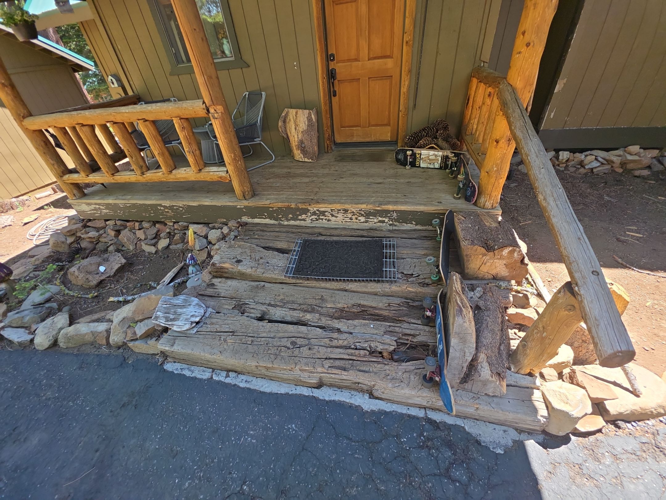 Entry Deck by The Tahoe Tradesman