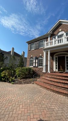 4235 23rd Street North, Arlington, VA 22207 UNITED STATES