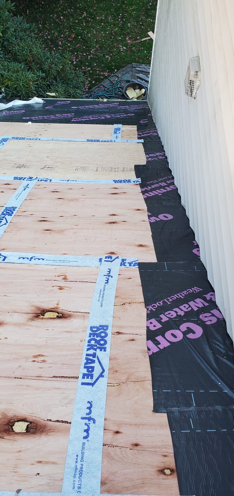 Residential Roofing Installation using Owens Corning TruDefinition Slatestone Gray by A Plus Exterior