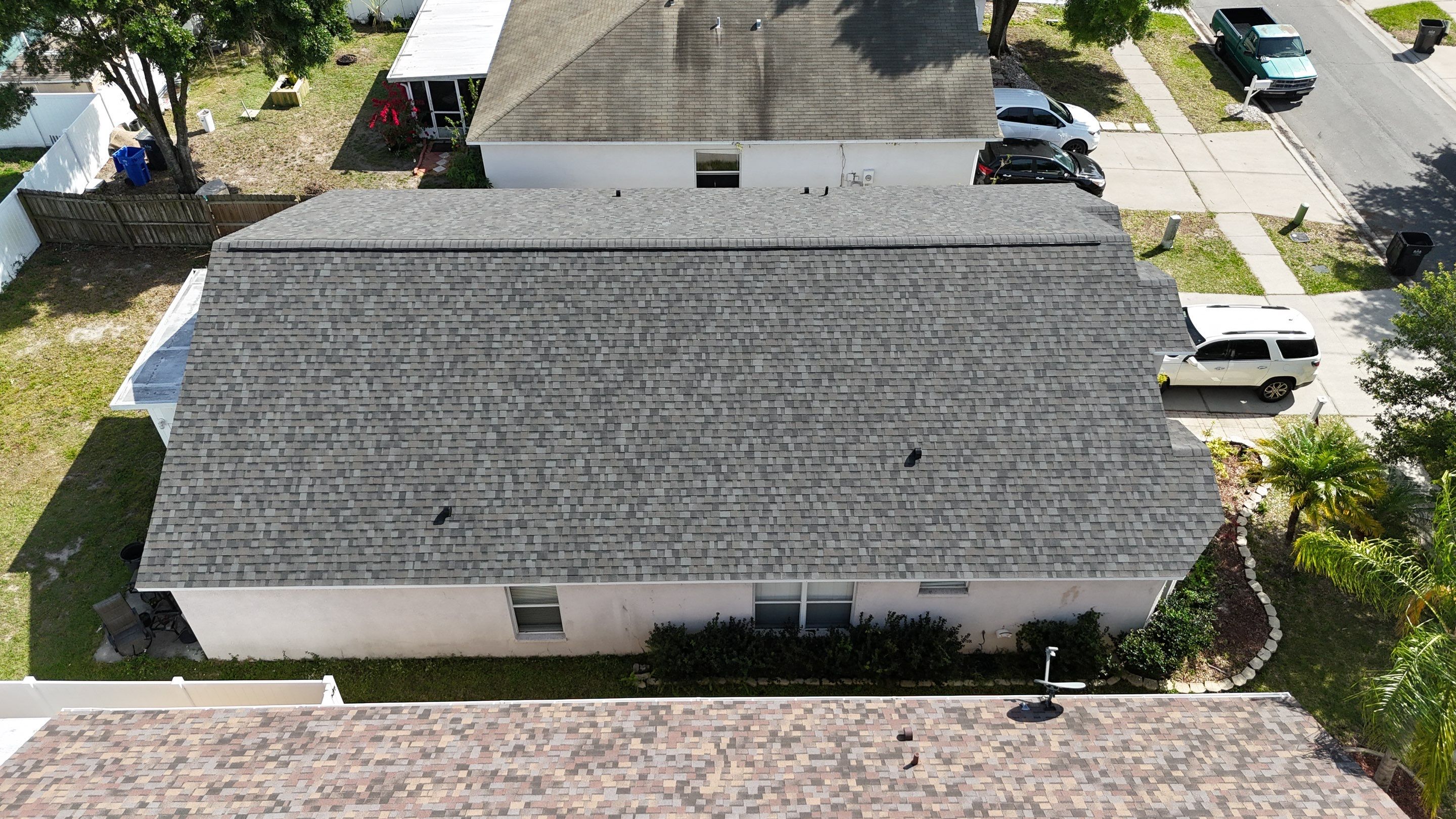 Roof Replacement in Gibsonton, FL by Steadfast Roofing 