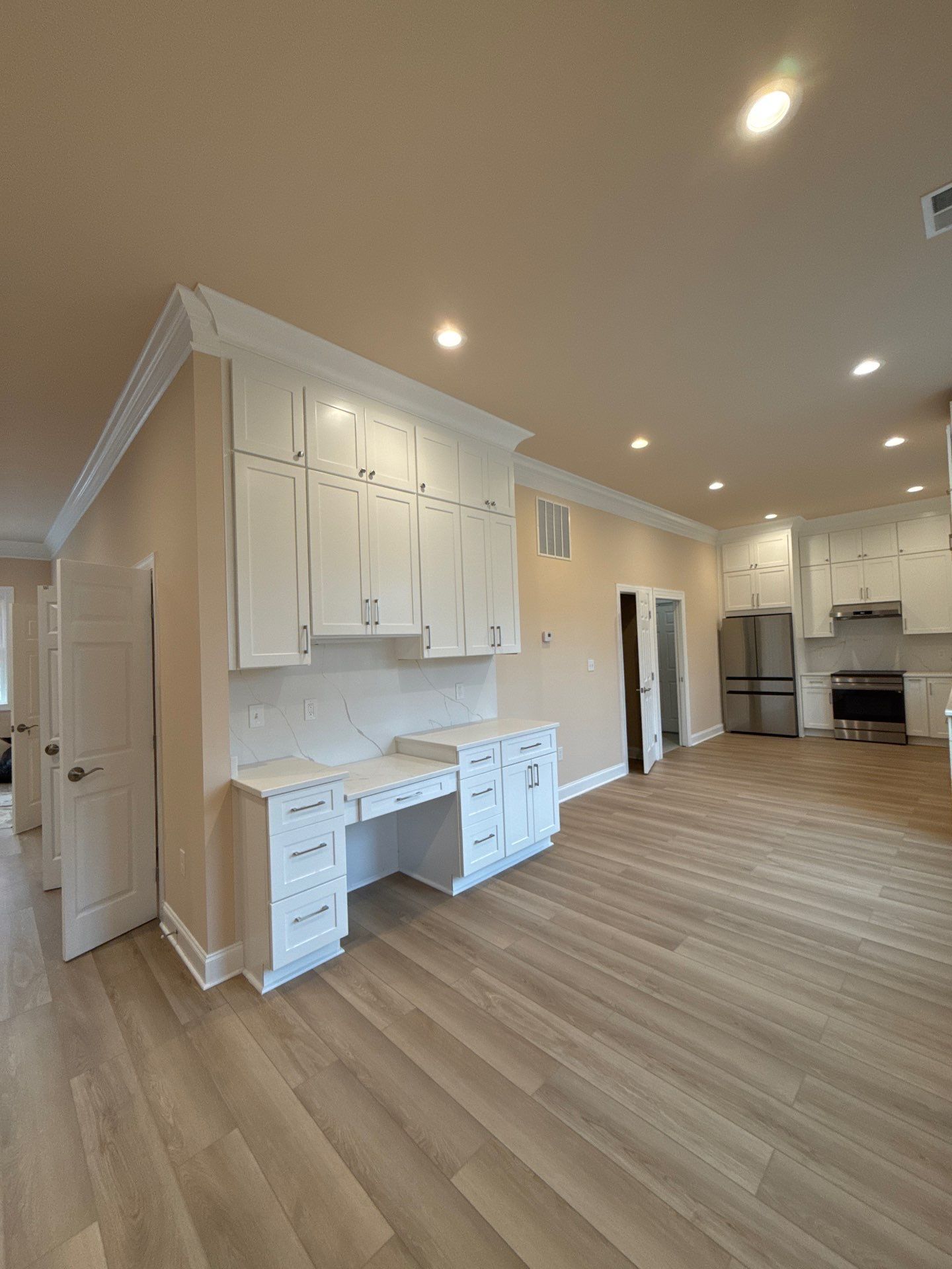 Home addition  with a bedroom ,kitchen , family room  by Jesus Master Handyman LLC 