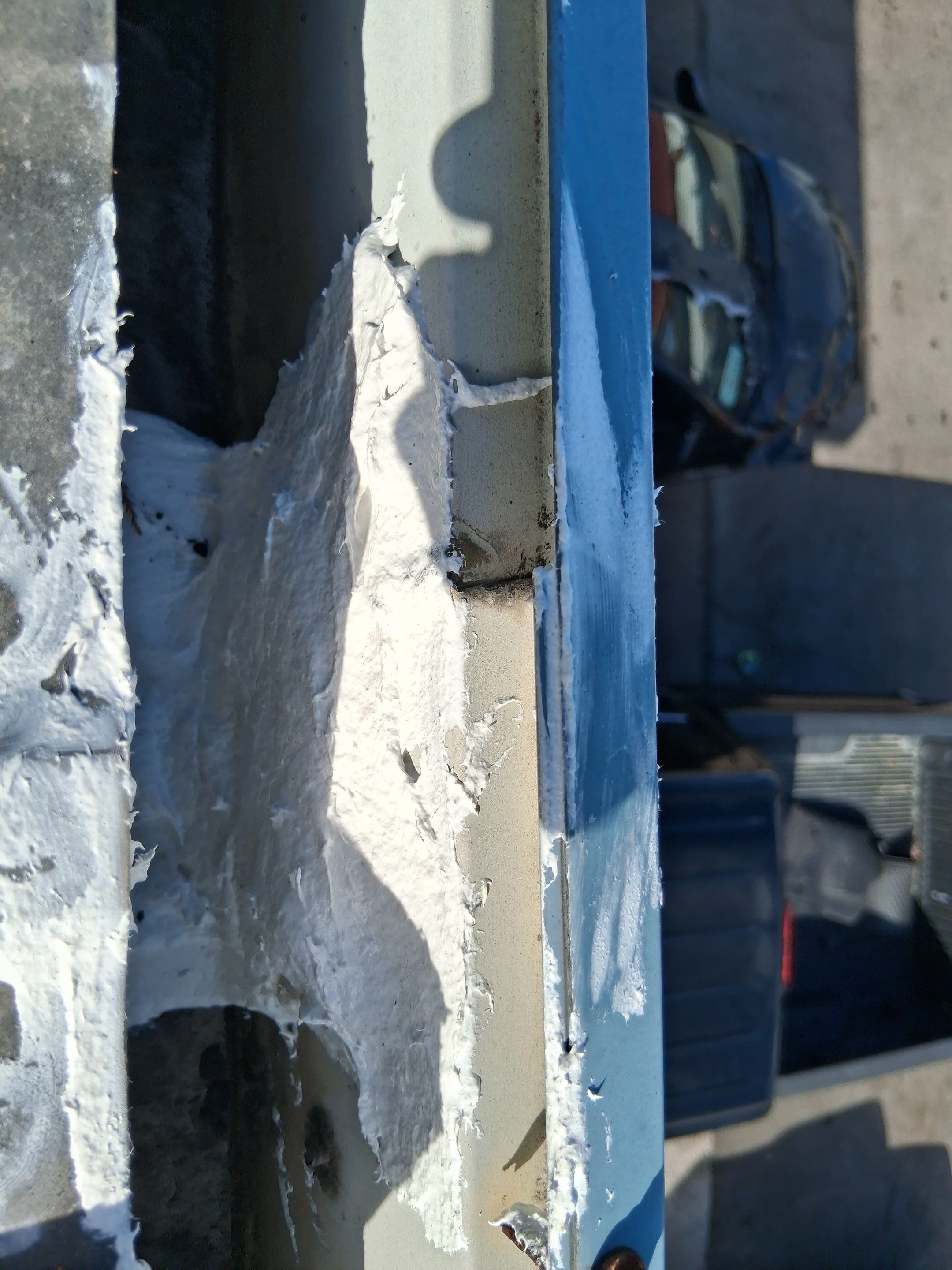 Clean Gutters and Seal Seams in Lakeland FL by Gutter Professors