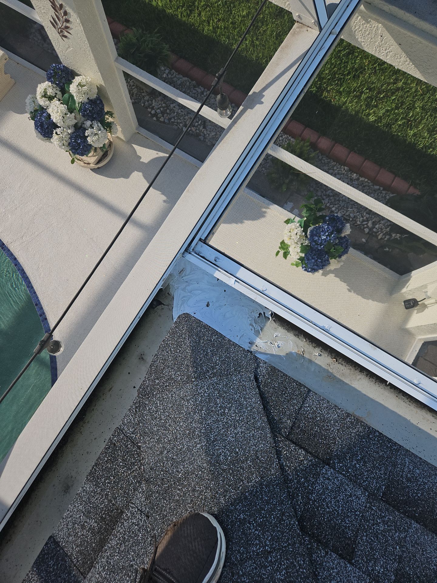 Replace gutter using seal gutters in Sarasota FL by Gutter Professors