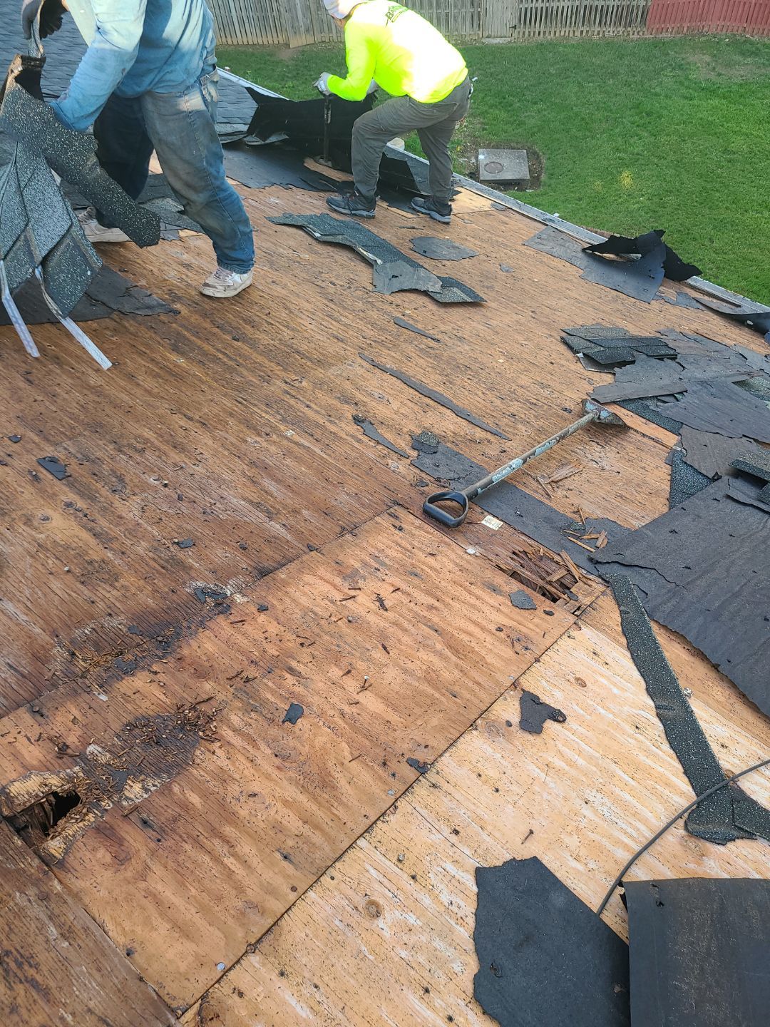 Woodbridge: Residential Roof Replacement with CertainTeed Landmark Shingles in Charcoal Black by RM Banning, Inc.