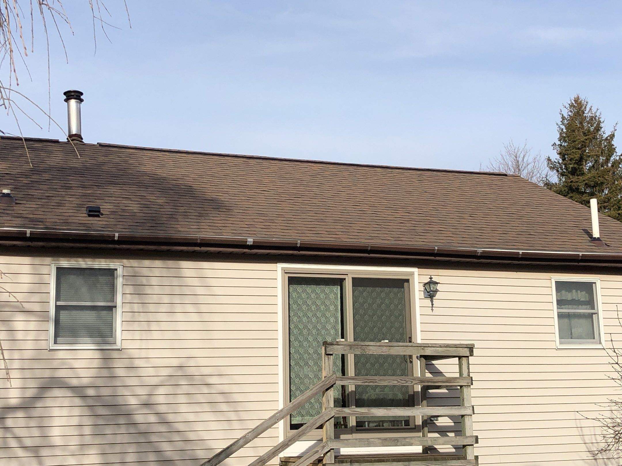 Heather Blend Roofs by Pinnacle Roofing & Skylights