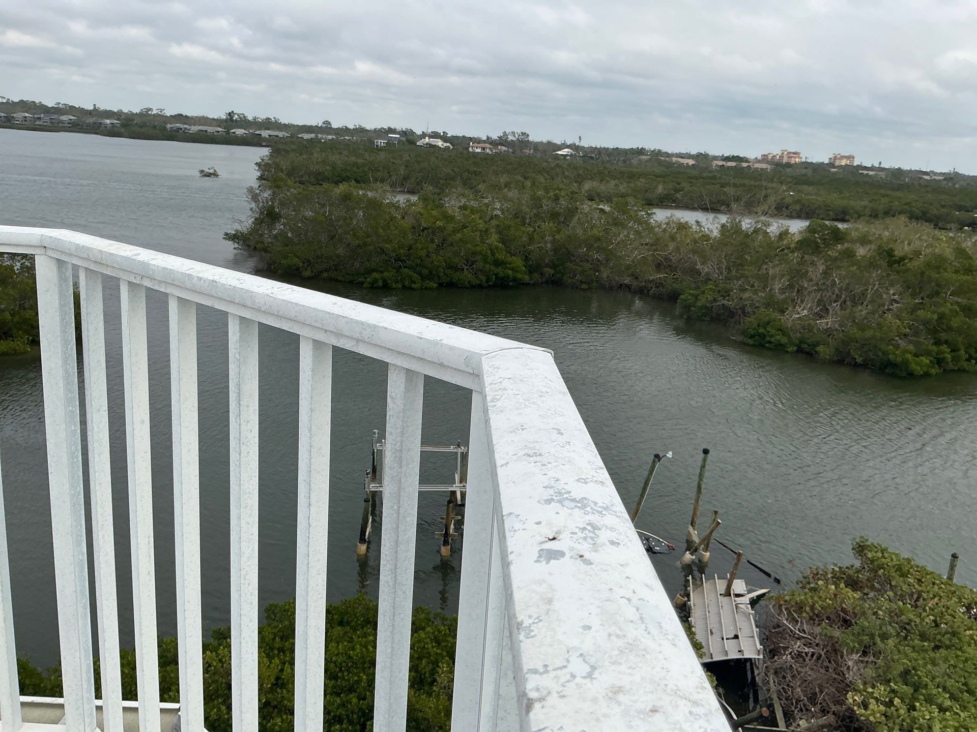 Assessment of the Condition of Gutters and Soffit and Fascia in Siesta Key FL by Gutter Professors